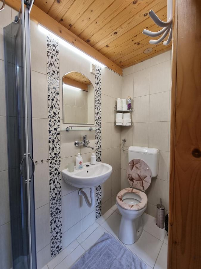 Little Cozy Apartman Miskolc Esterno foto